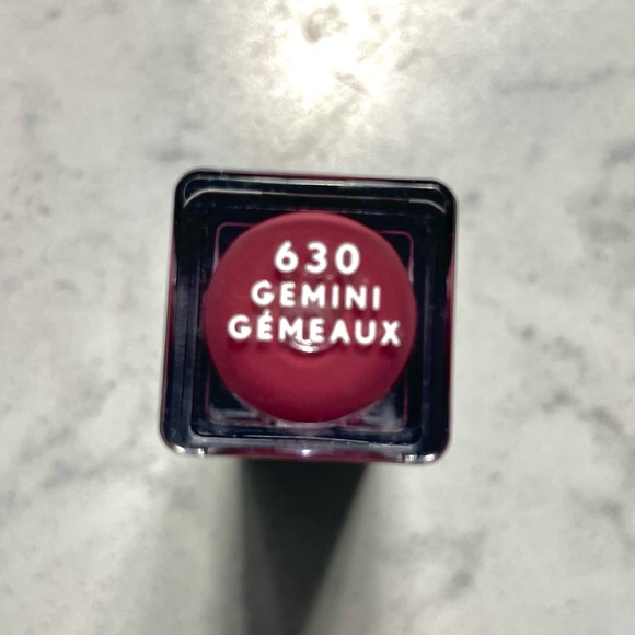 2/$20💕Matte Lipstick “Gemini” - Picture 2 of 2